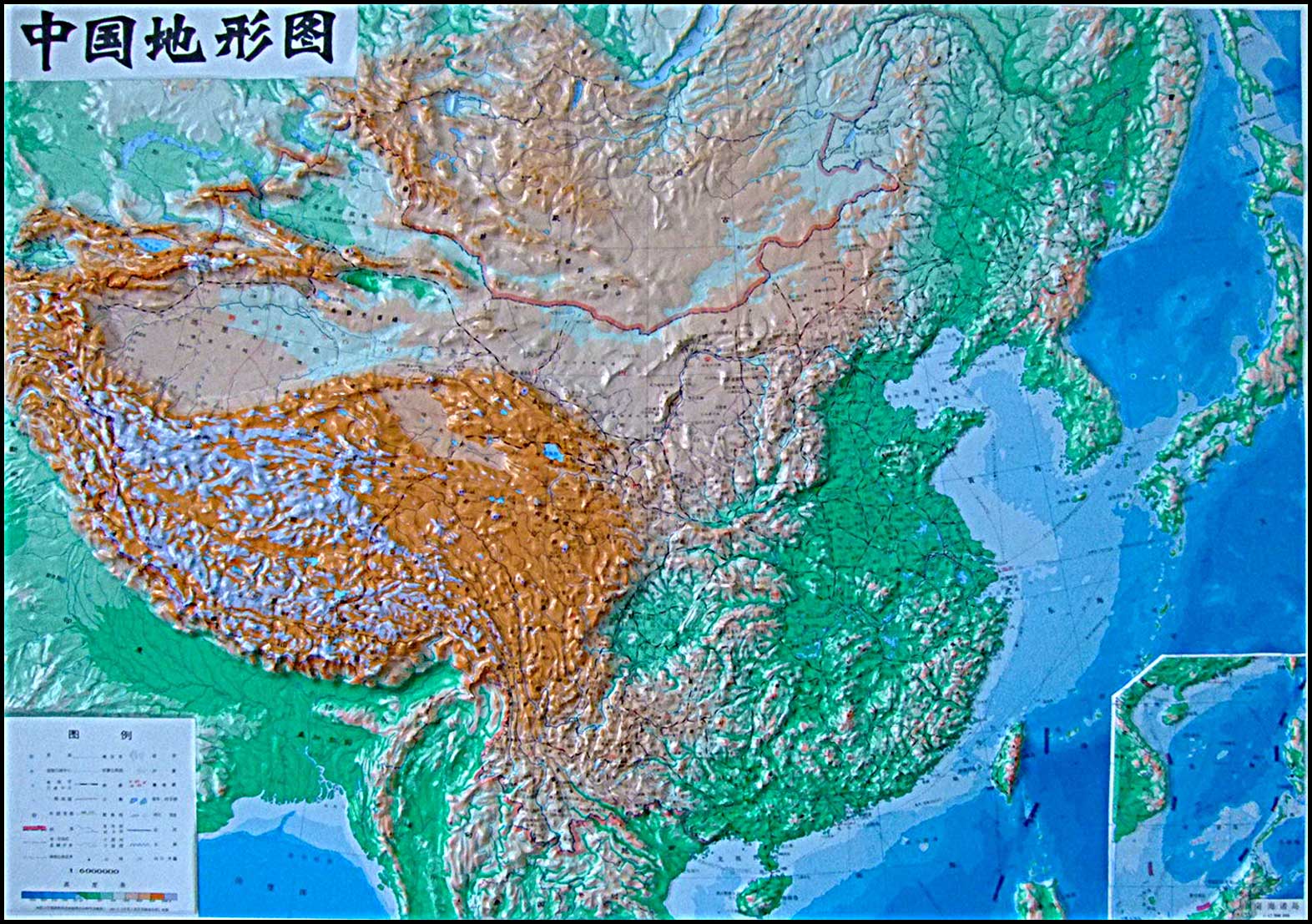 中国地形图立体3D版